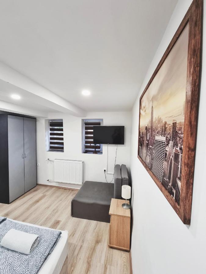 Gyongy Apartmanhazak Apartment Gyongyos Ngoại thất bức ảnh